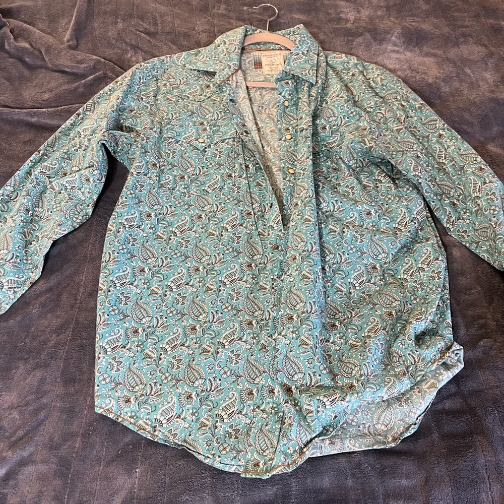 Pandhandle pearl snap shirt